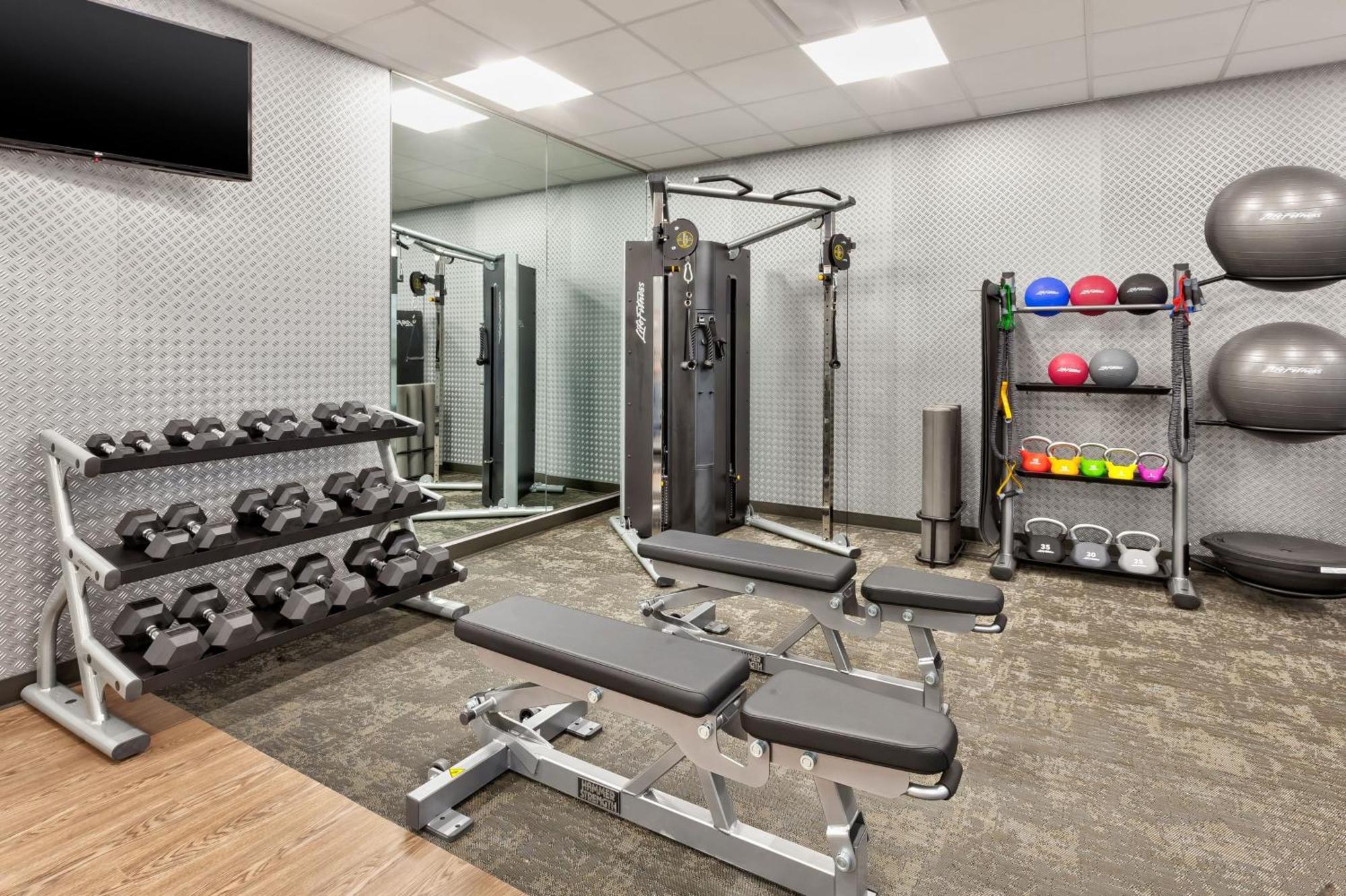 Fairfield By Marriott Inn & Suites Grand Rapids North Walker ภายนอก รูปภาพ